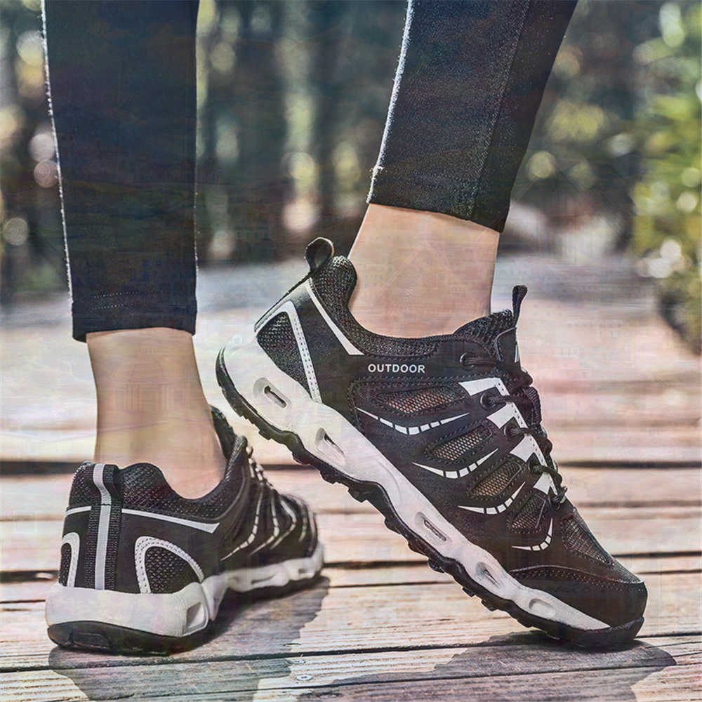 Sumer Round Tip Silver Sneaker - Tech Lighting Accessories 评论和价格